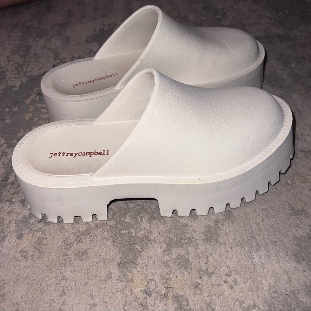 Size 8 Jeffery Campbell Clogge Sand Color!